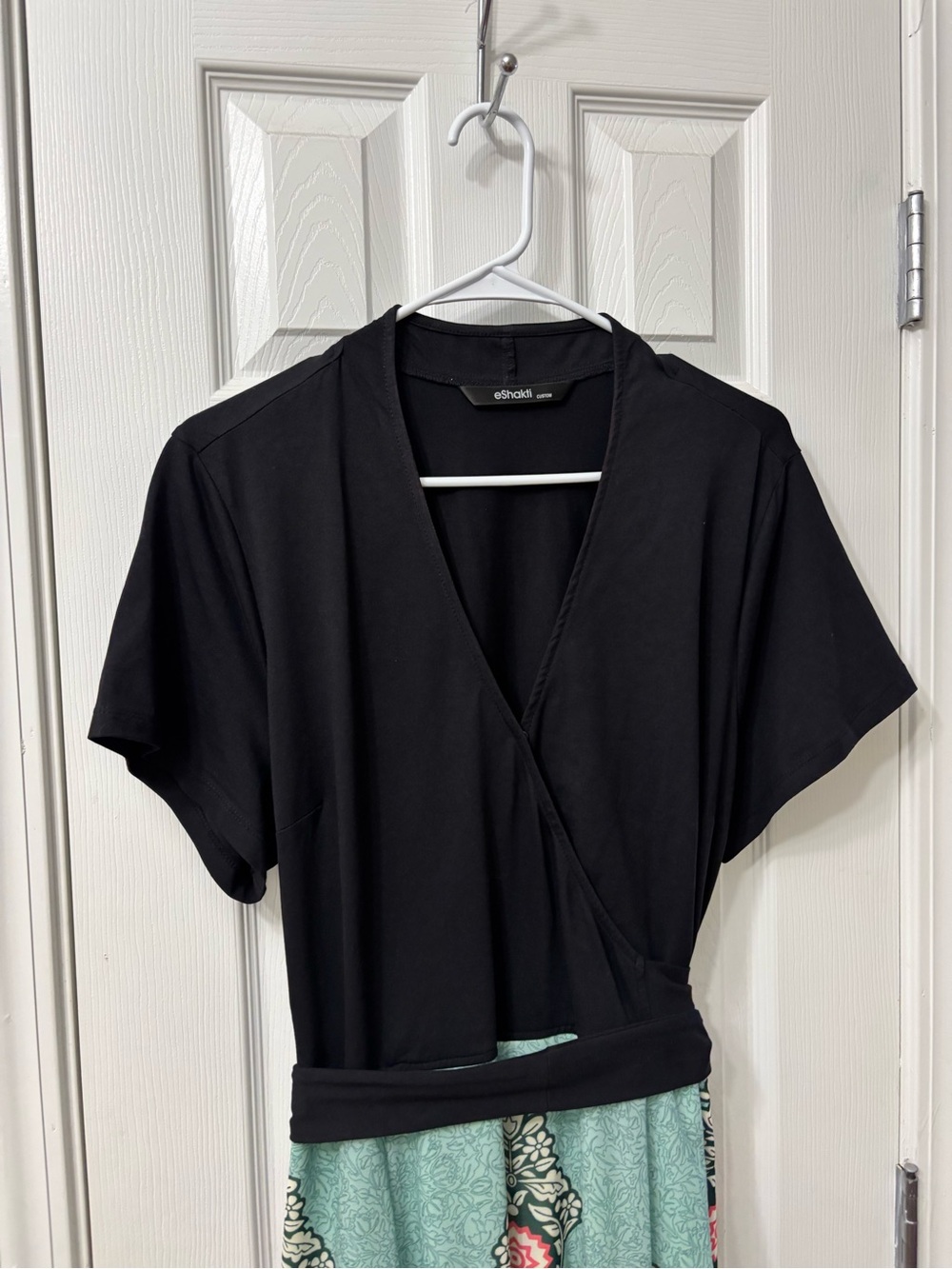 Eshakti Custom XL Black Wrap Midi Dress Green Floral Medallion Short Sleeve Tie - Picture 3 of 9